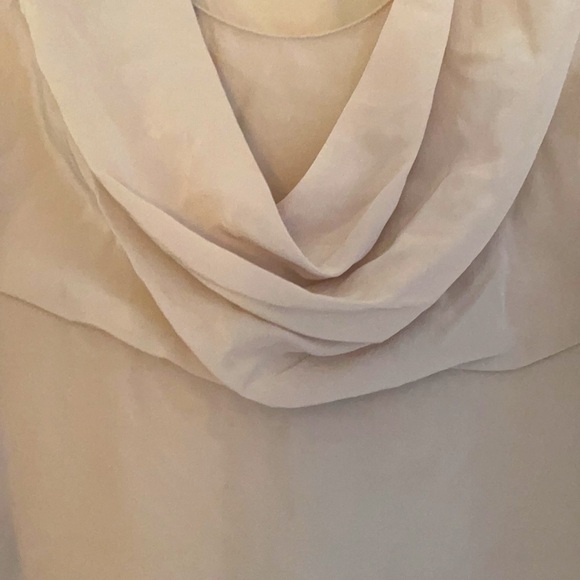 Lavender Blouse​​​​ - Picture 3 of 5